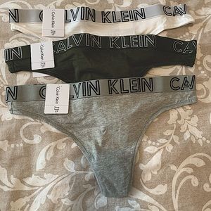 3 small Calvin Klein thong underwear. Brand new, never been tried on.